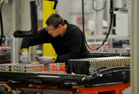 Nissan's advanced lithium-ion battery plant in Sunderland to make future generation electric vehicle batteries