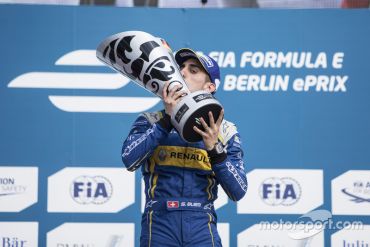 Renault e.dams win Berlin ePrix