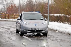 Driverless LEAF heads onto the UK highways