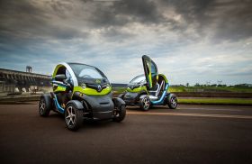 Renault and Itaipu sign an agreement on electric vehicle development in Brazil