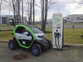 Renault Twizy 40 arrives in Canada