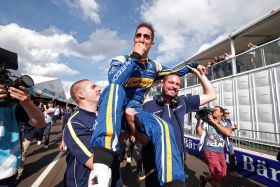 Renault e.dams wins second FIA Formula E championship title