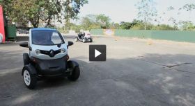 Renault Twizy test drives under the Rio sun