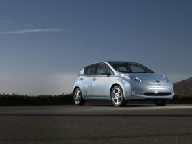 Nissan turns over a new LEAF in key markets throughout the United States