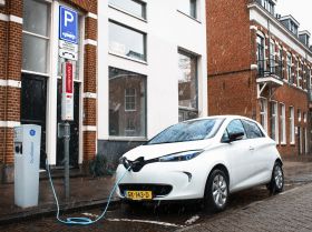 Fleet of 150 Renault Zoe For Smart Solar Charging Project